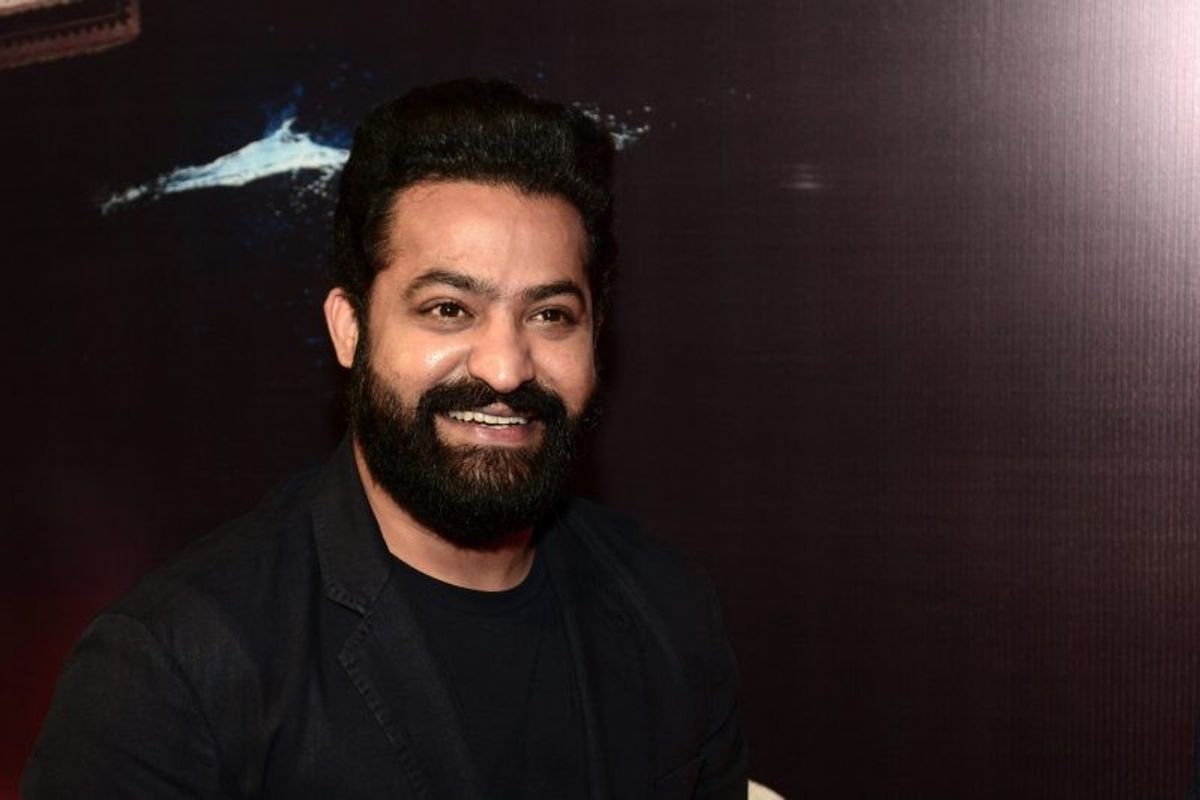 Jr NTR heaps praises on Amitabh Bachchan