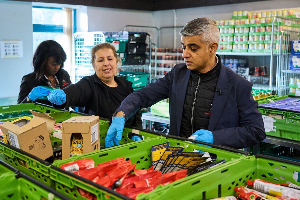 Sadiq Khan urges government to increase benefits and provide free school meals this winter