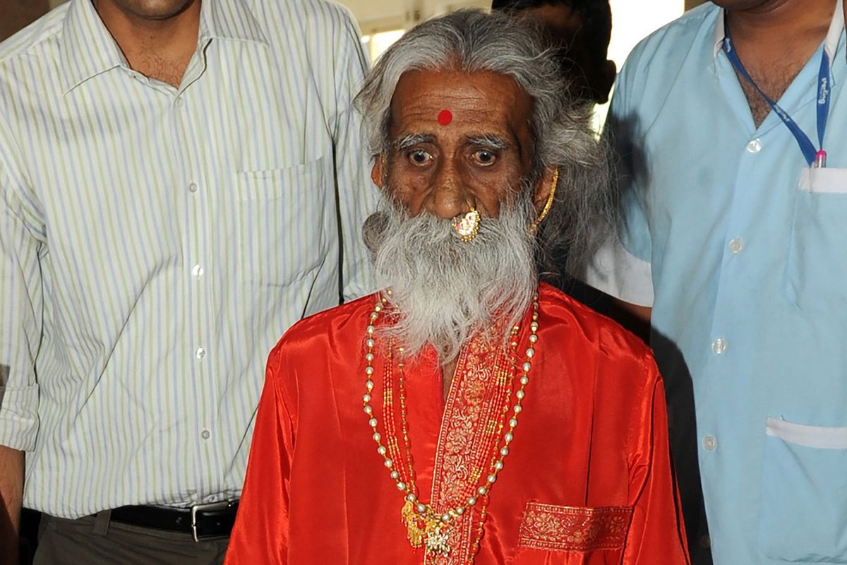 India yogi who claimed to live without food or water dies aged 90