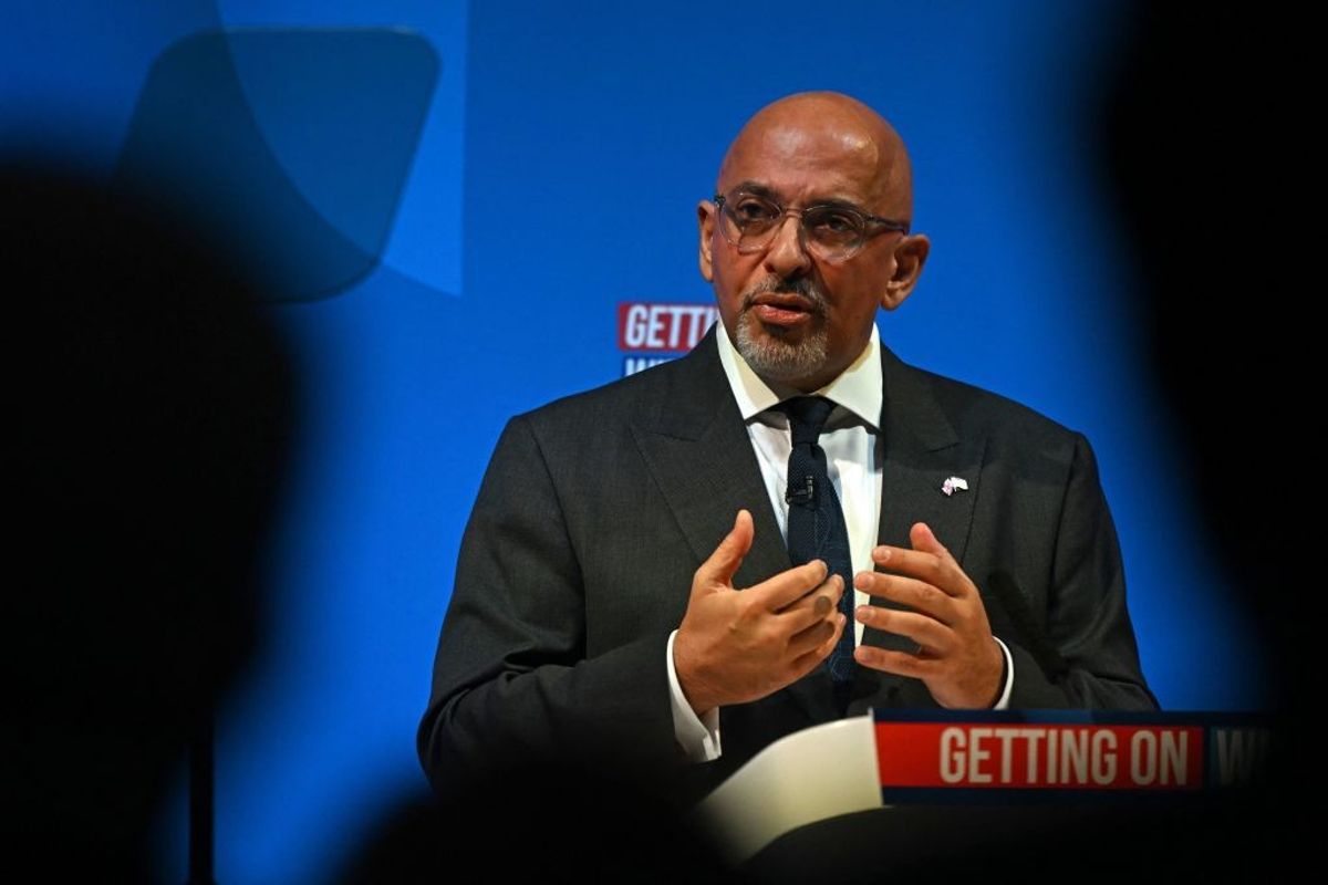 Zahawi sets out plans to upgrade school WiFi connections by 2025