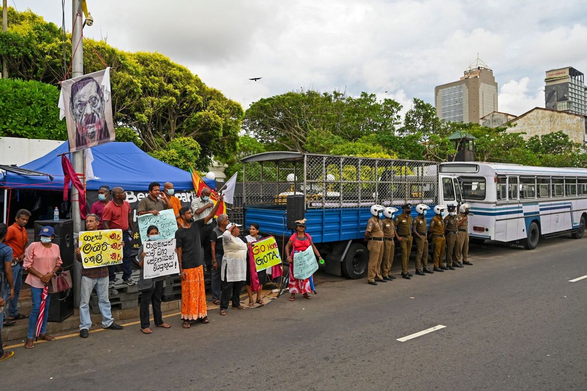 Senior police officer arrested over Sri Lanka protest death