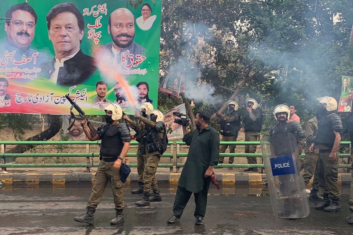 Several injured after Pakistan police clash with Imran Khan’s supporters