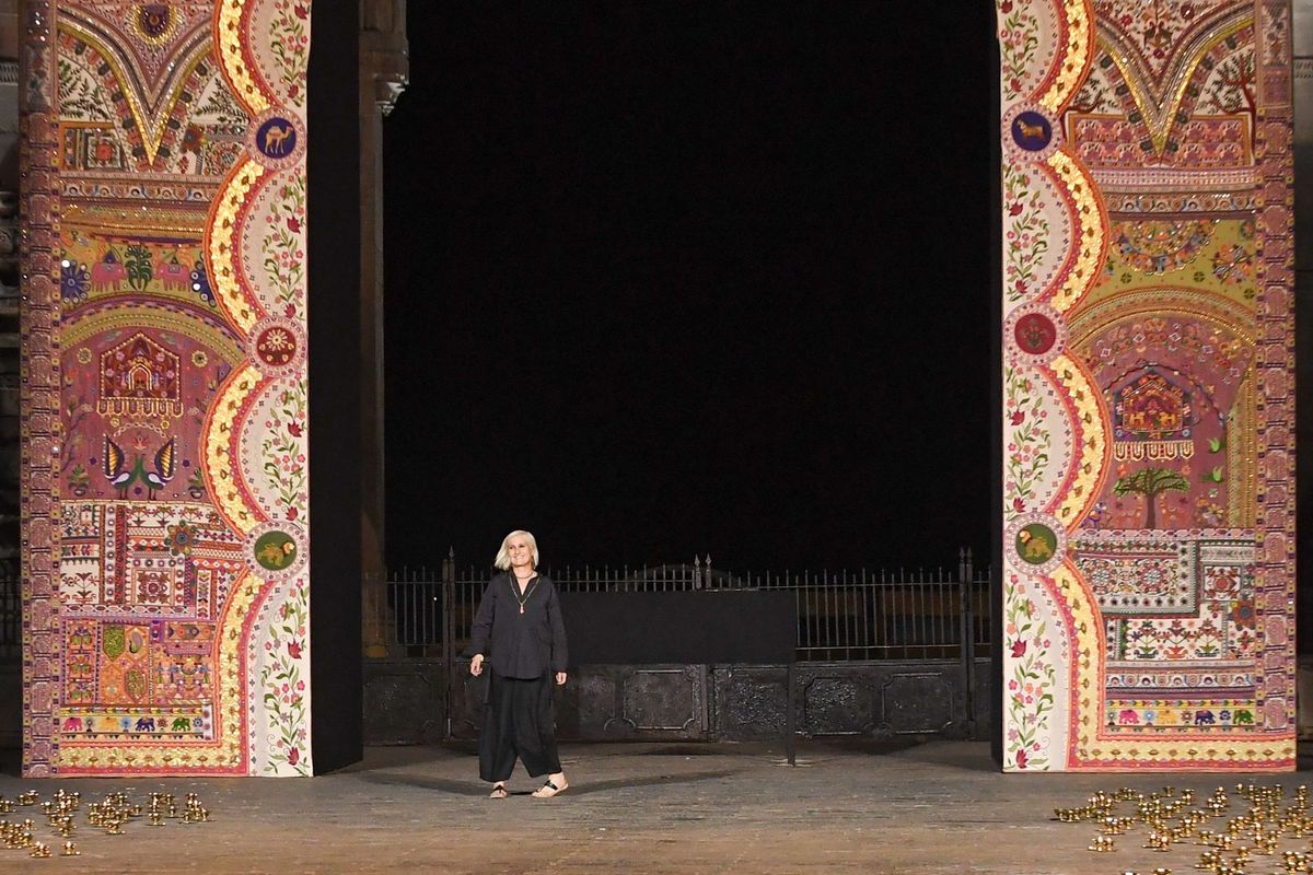 Dior pays homage to India in Mumbai fashion show