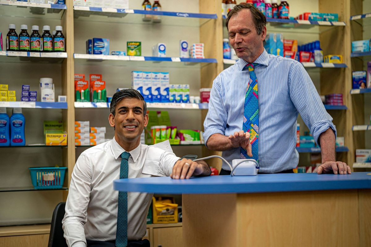 Sunak expands role of pharmacies to cut GP waiting times