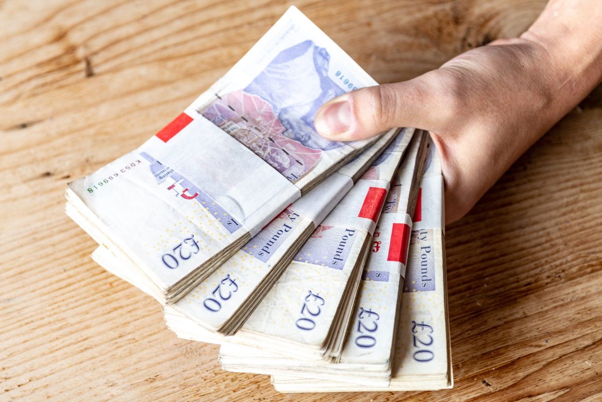 Asian gang convicted of money laundering in UK