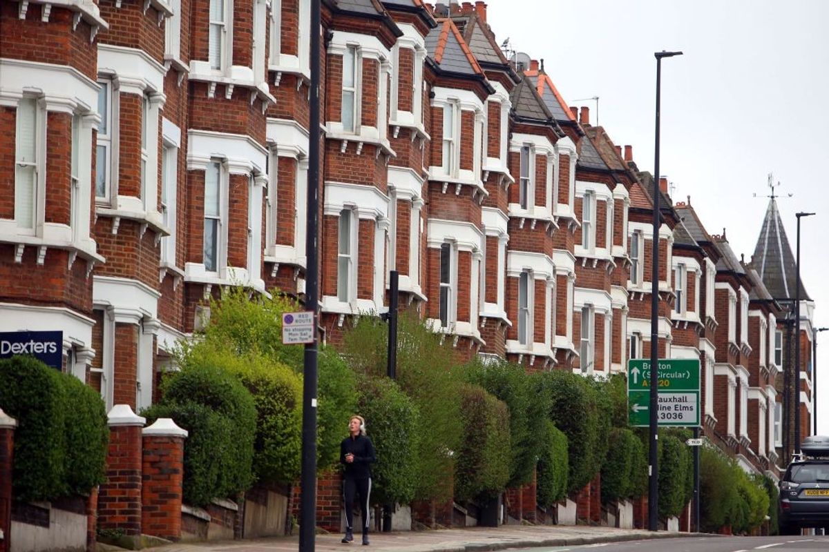1.6m British households yet to face mortgage cost surge