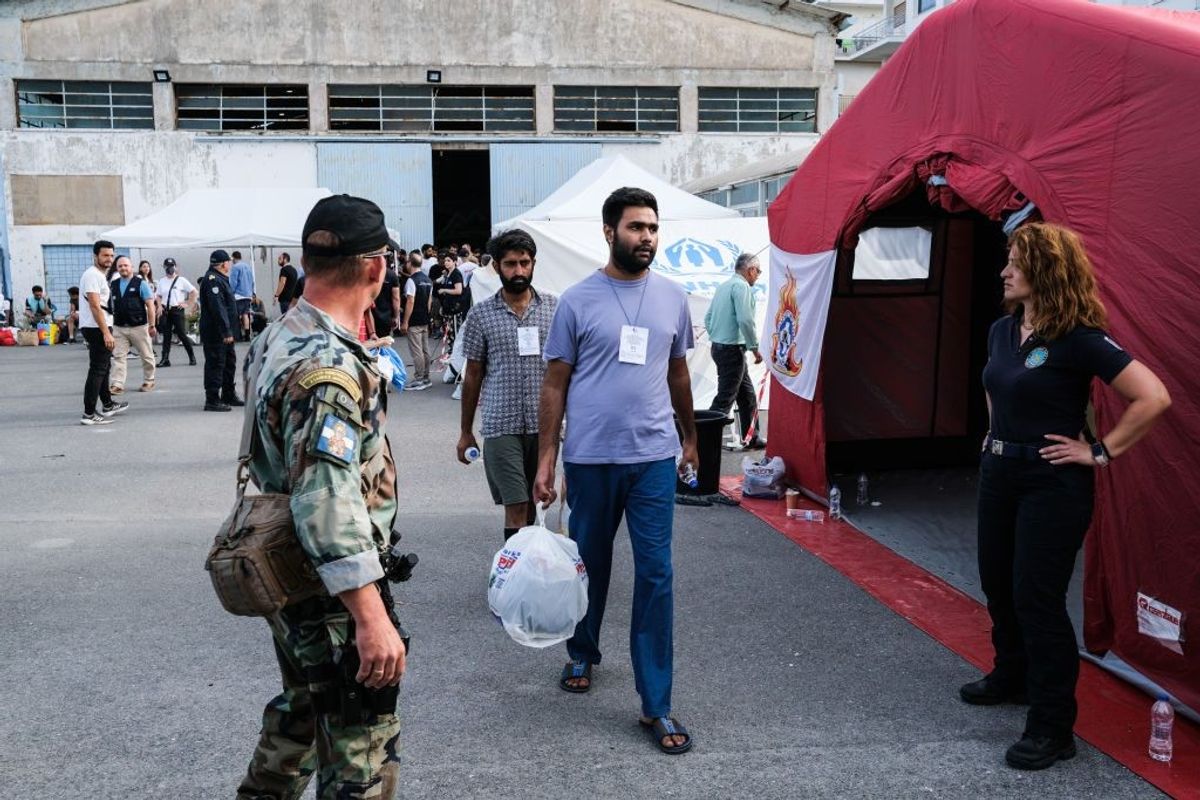 Pakistan arrests 10 trafficking suspects after Greek boat tragedy