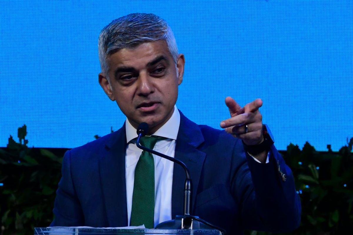 Sadiq Khan unveils new support over London Ulez charge