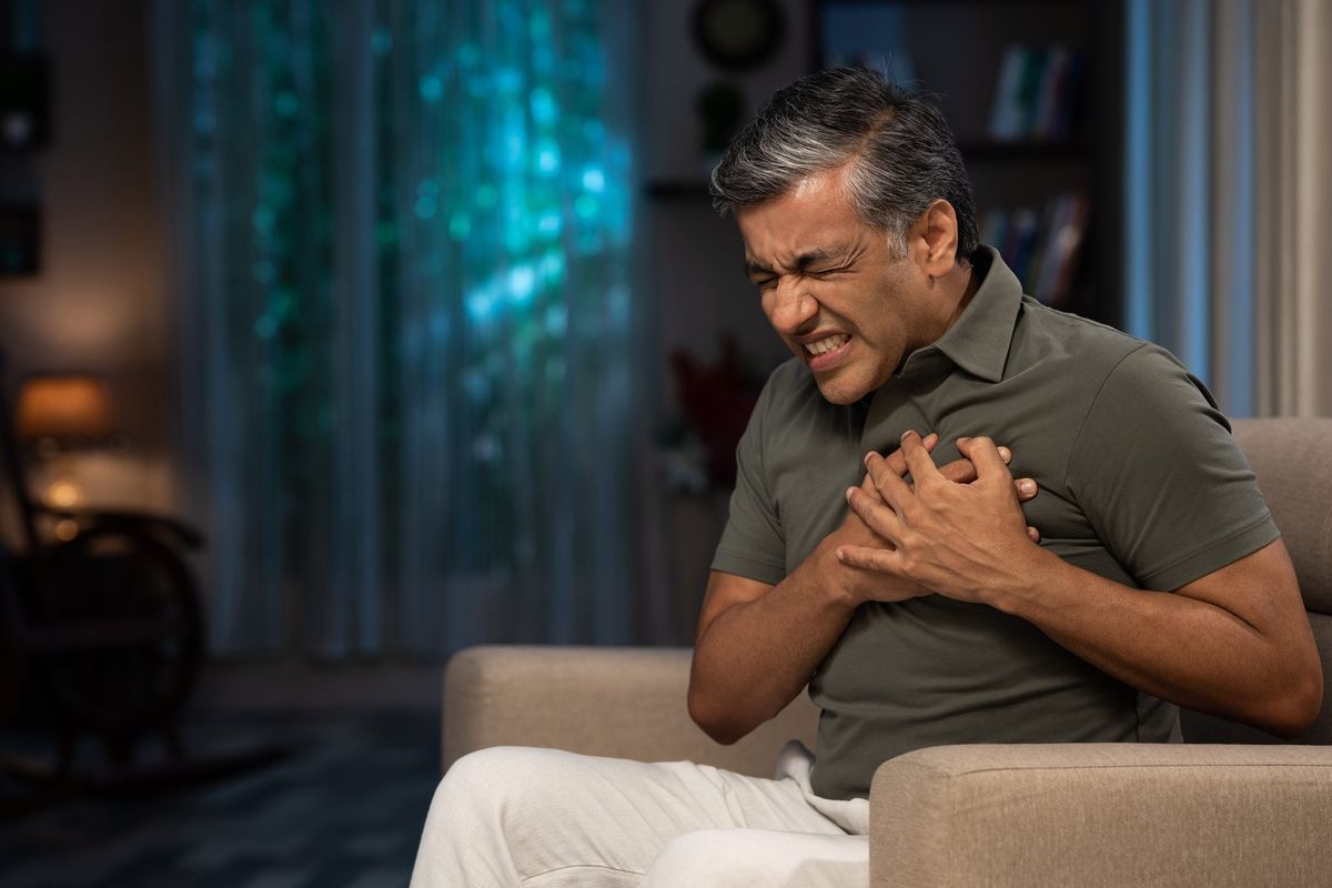 South Asians not confident they could spot the signs of heart attack: NHS study
