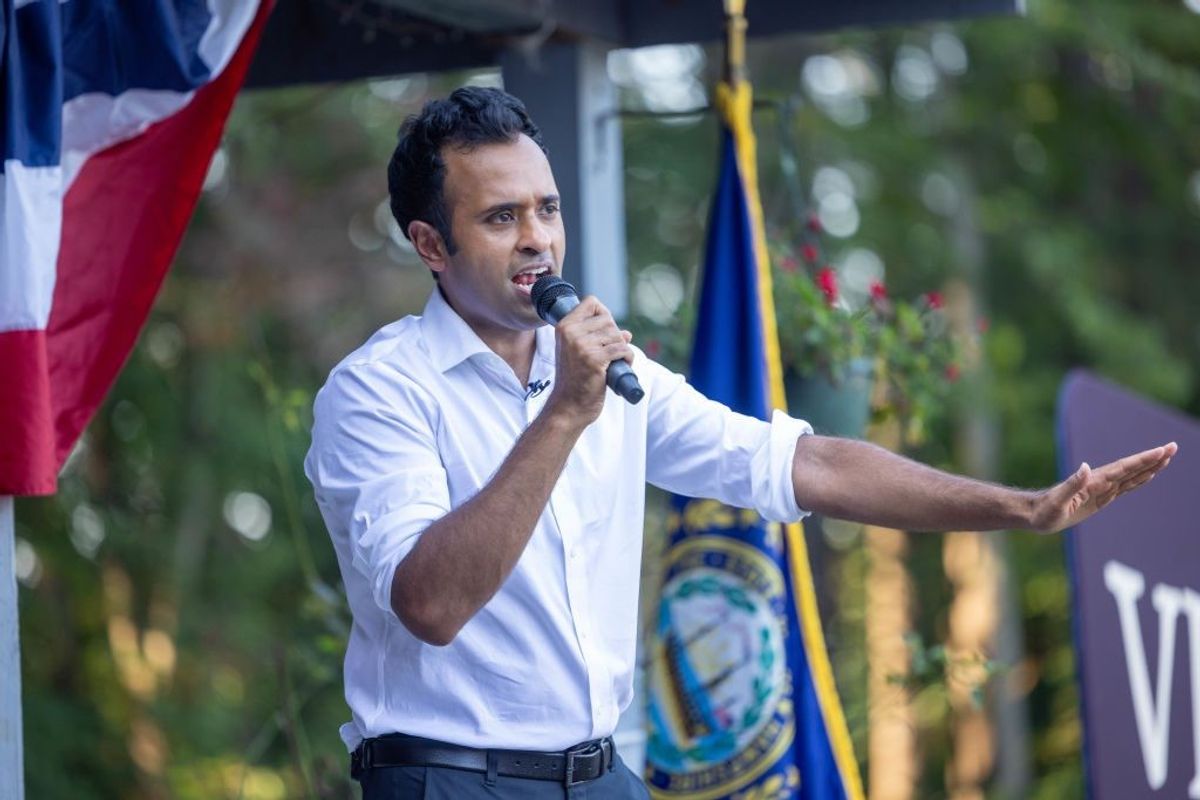Vivek Ramaswamy joins Trump in calling for huge government job cuts