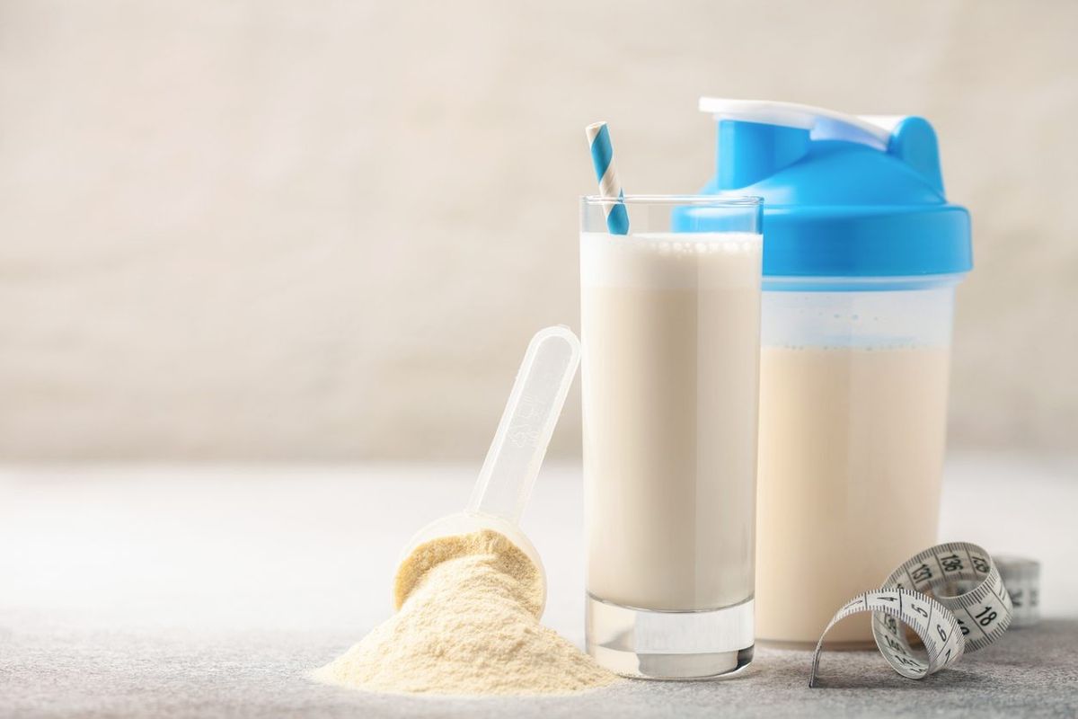 Coroner calls for warning labels on protein shakes after teenager dies