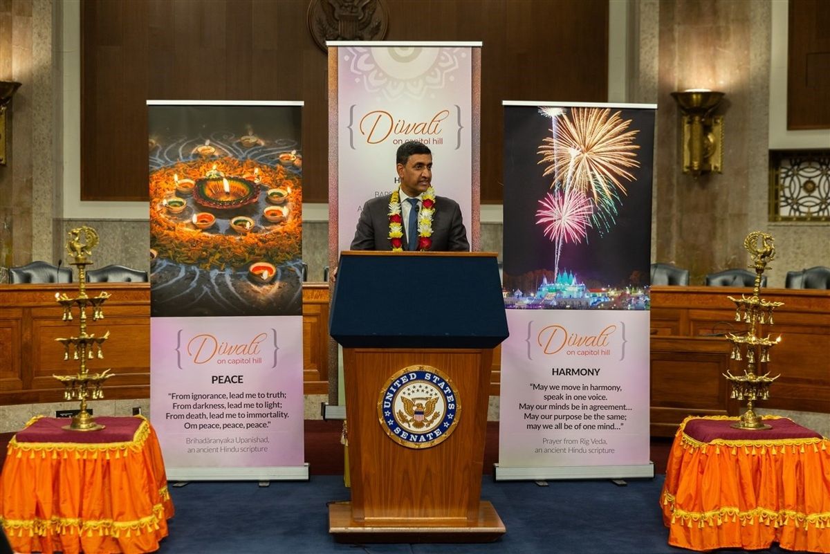 Capitol Hill joins Indian American community for Diwali