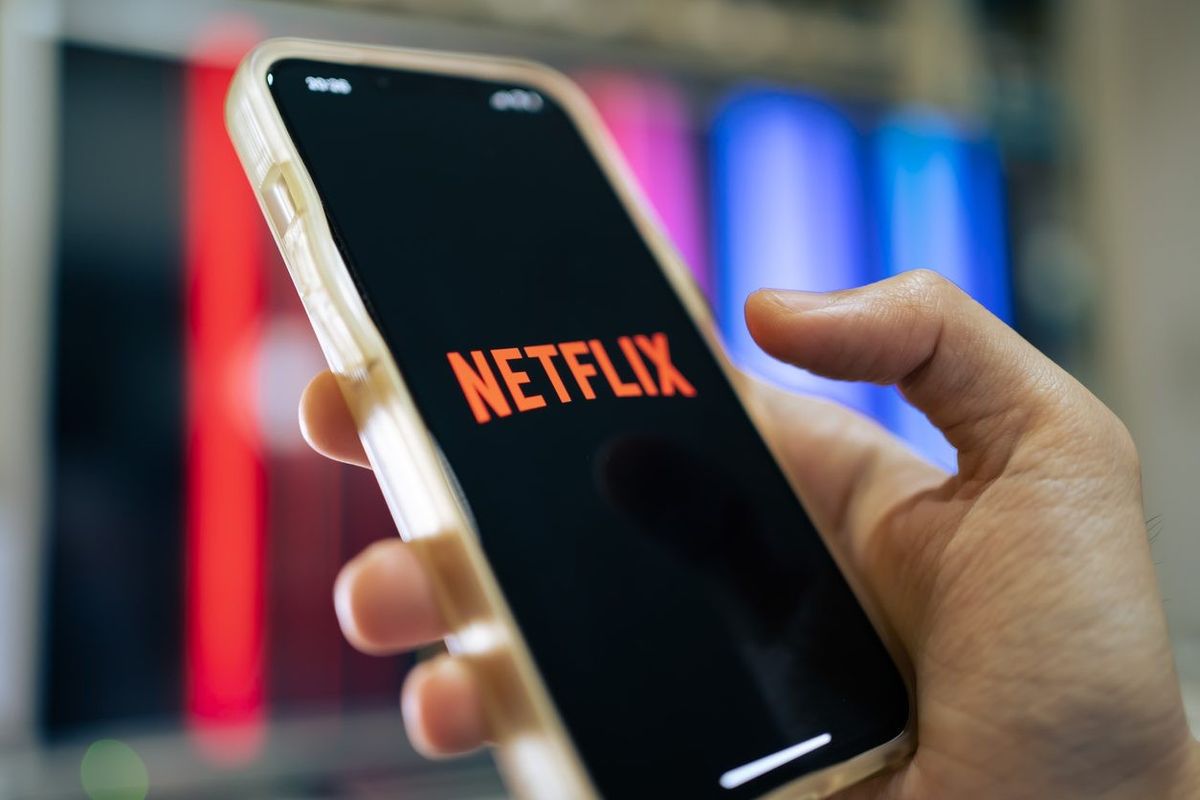 Netflix adds 13m new subscribers in three months despite price hike