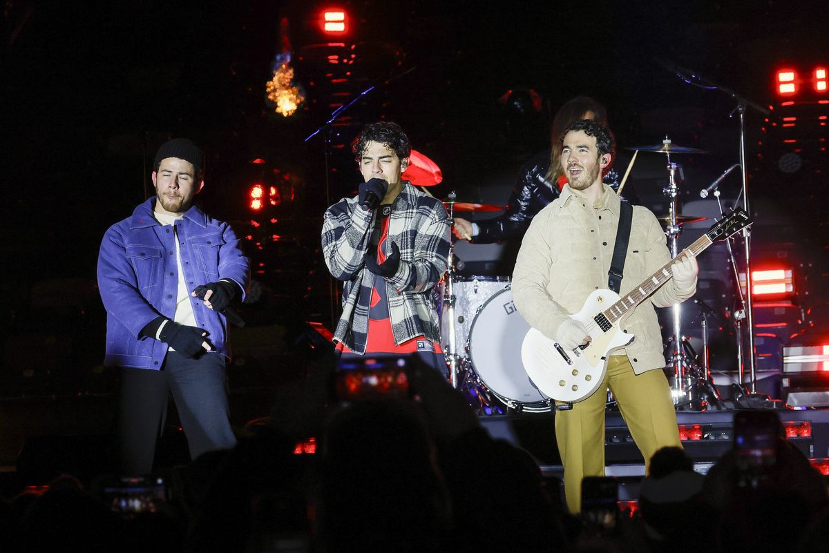 Billie Eilish, Nicki Minaj, and the Jonas Brothers demand protection against AI in music