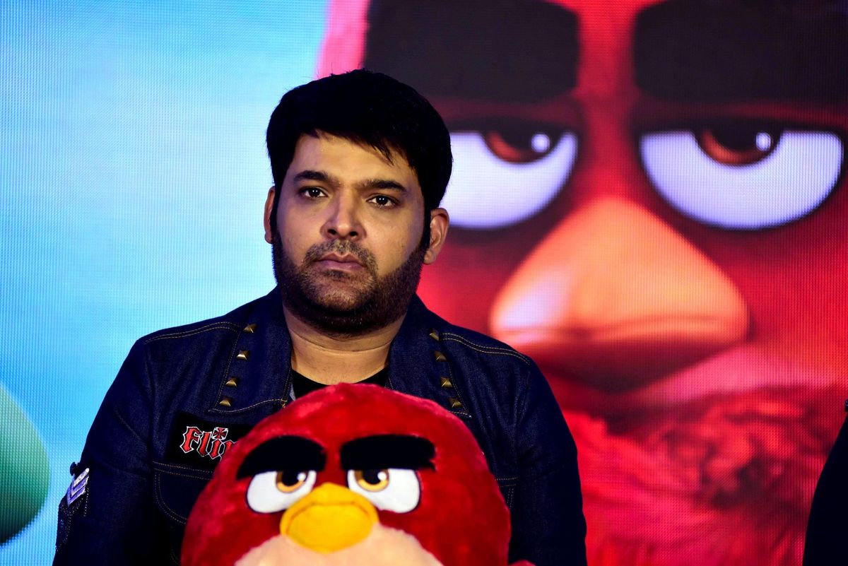 ‘Jab zinda tha toh show me bhi nahi bulaya’: Netizens slam Kapil Sharma as he plays tribute to Sidhu Moose Wala at concert in Canada