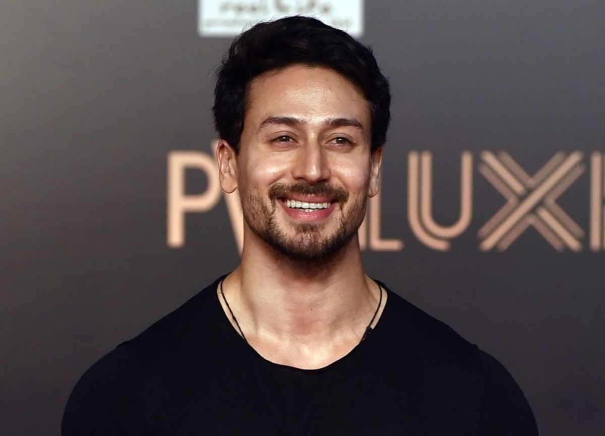 Ganapath: Tiger Shroff shares a sneak peek of his leading lady