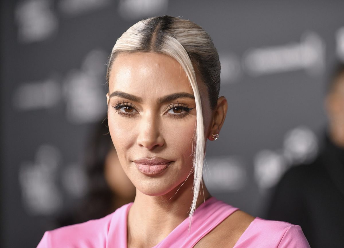 Kim Kardashian endorses charcoal drink – Is it safe for you?