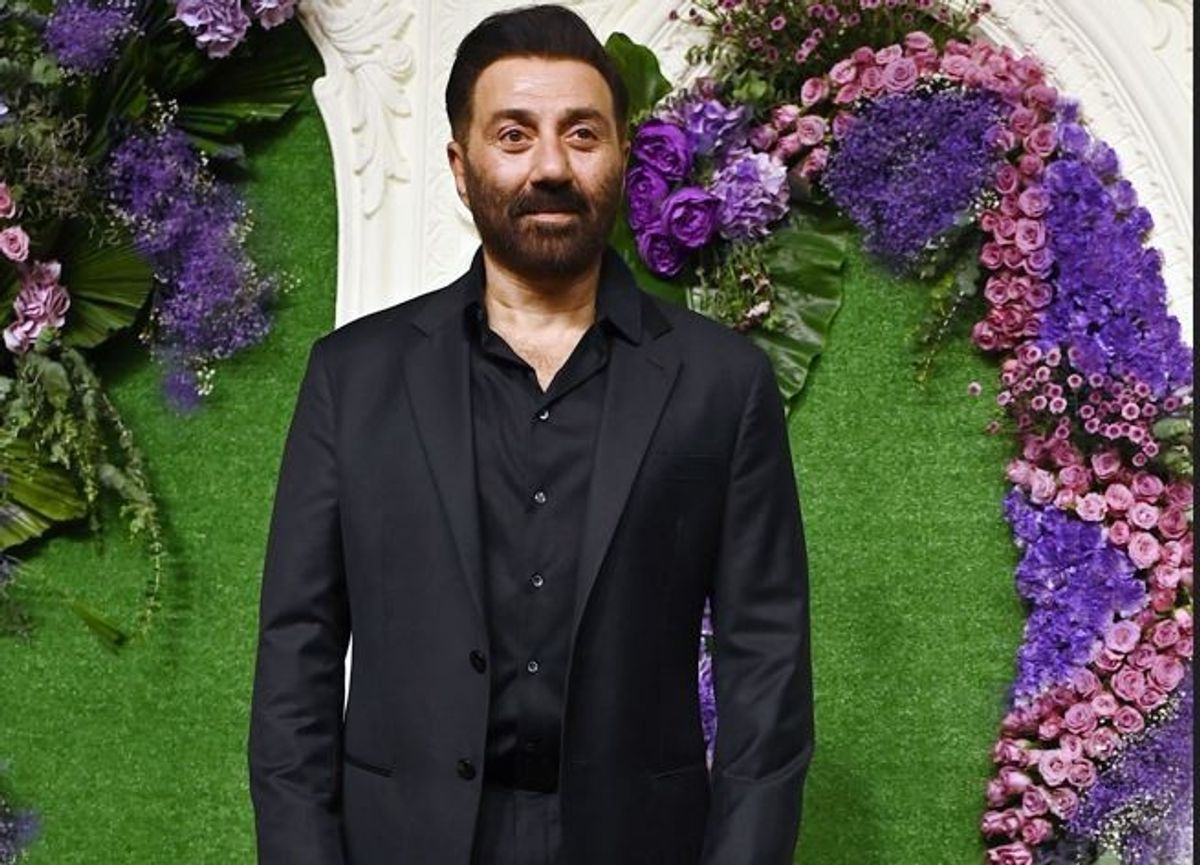 Sunny Deol: Four dynamic decades