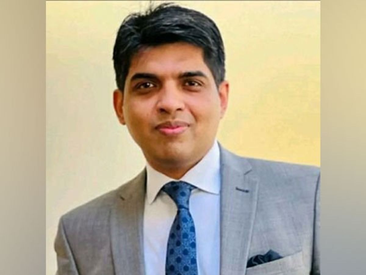 Former Pak PM Nawaz Sharif’s close aide attacked in London