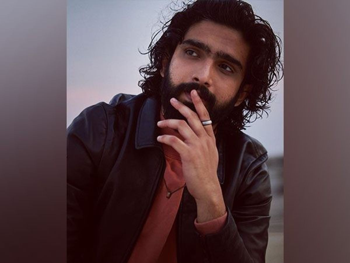 Singer Amaal Mallik reacts to Priyanka Chopra’s podcast