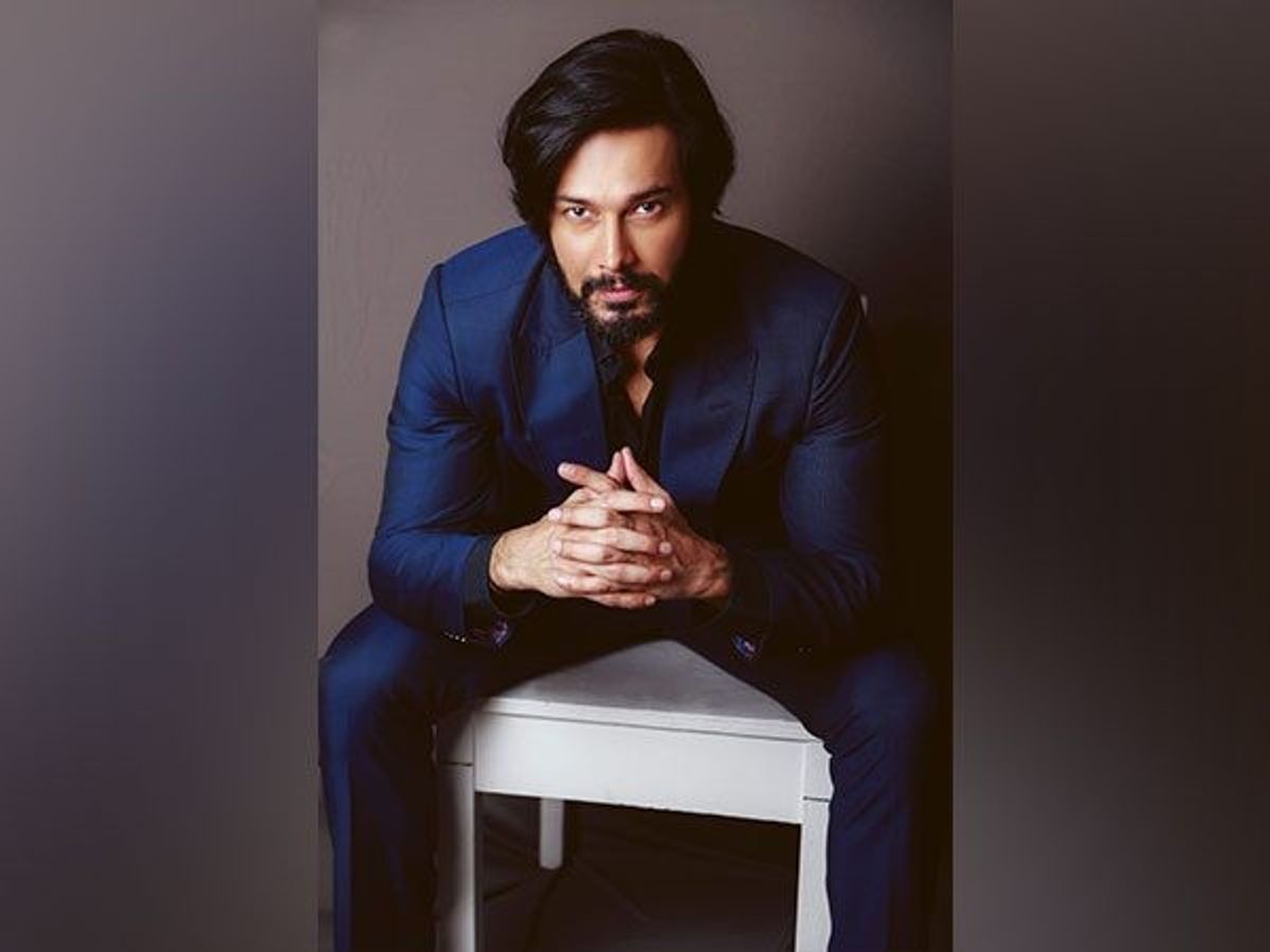 Always enjoy playing a man in uniform: Rajniesh Duggal