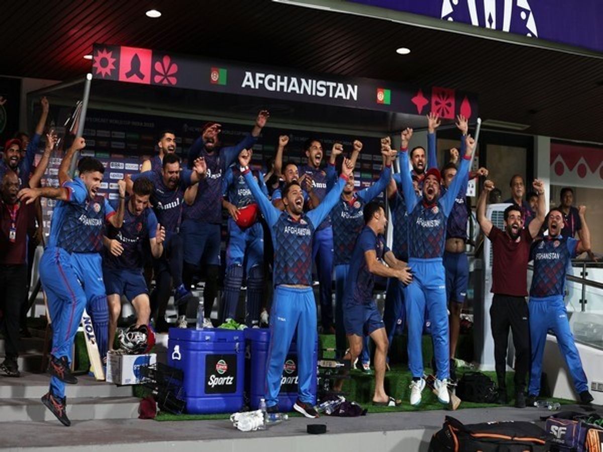 Afghanistan team grooves to SRK’s ‘Lungi Dance’ after win against Pakistan