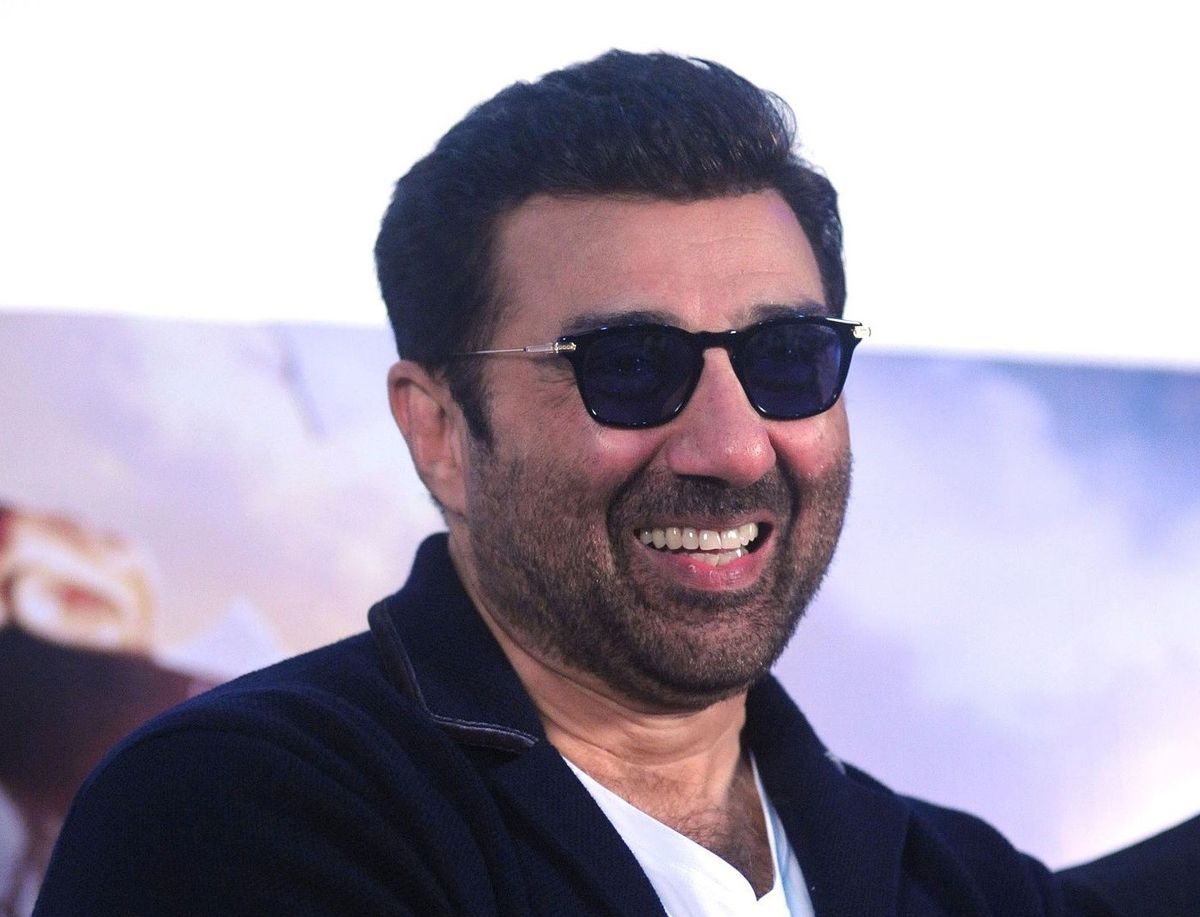 Sunny Deol celebrates 33 years of ‘Ghayal’