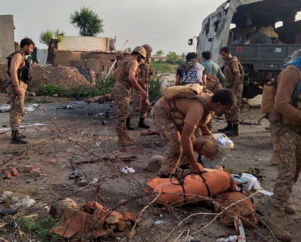 Motorcycle-borne suicide bomber kills 9 soldiers in Pakistan's restive west