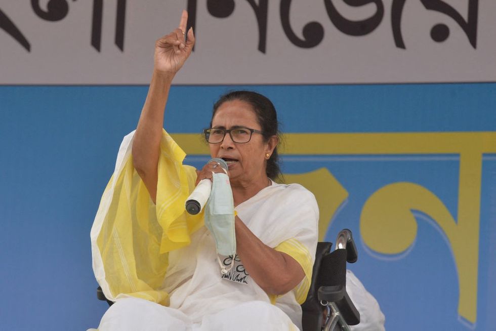 Court fines Mamata Banerjee Rs 5 lakh for seeking recusal of judge 'close to BJP'