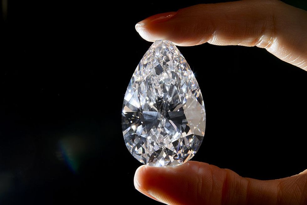 In India's MP, 4 men discover 8.22 carat diamond from mine