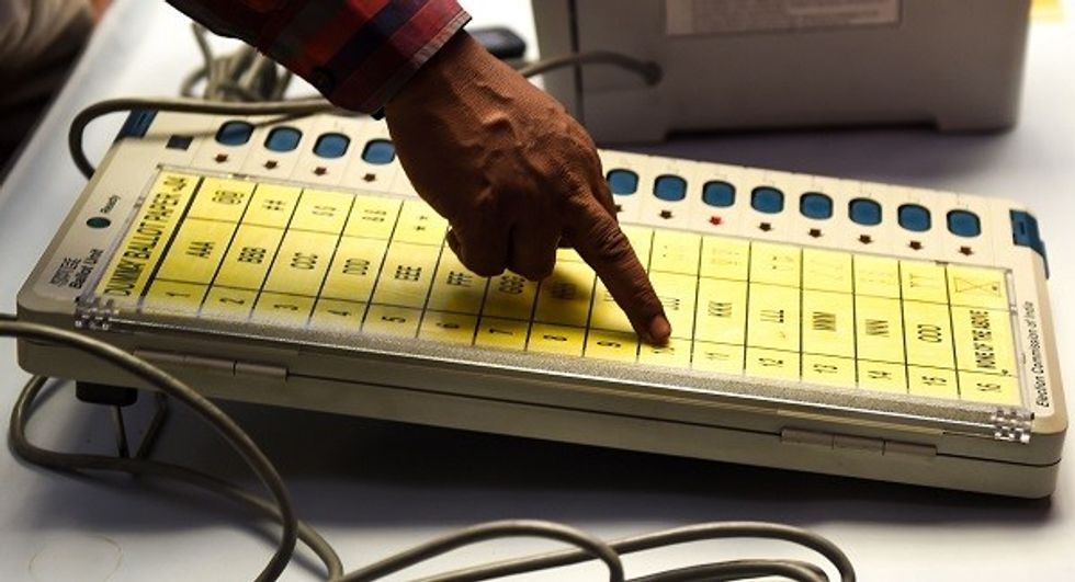 Maoist Attack On Troops Heightens Fears For India Election