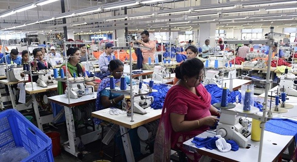 India’s Slowing Economy Big Worry For Modi, Needs Stimulus: FICCI