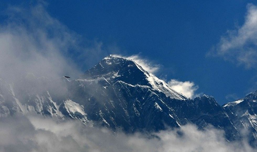 India Starts 'High-Risk' Retrieval Of Dead Climbers