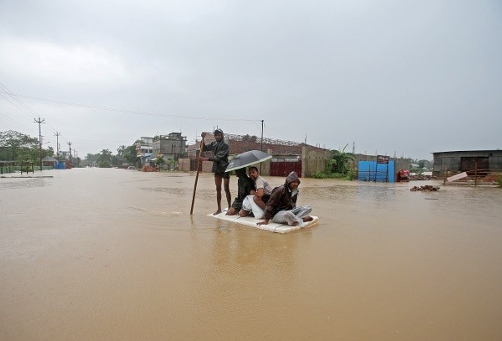 Fourteen Killed In India As Monsoon Batters South Asia