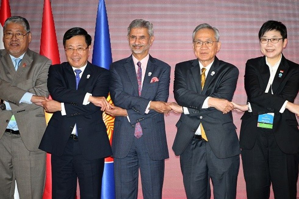 Indian Minister Discusses Bilateral Ties With Thai, New Zealand, EU, Japanese Counterparts