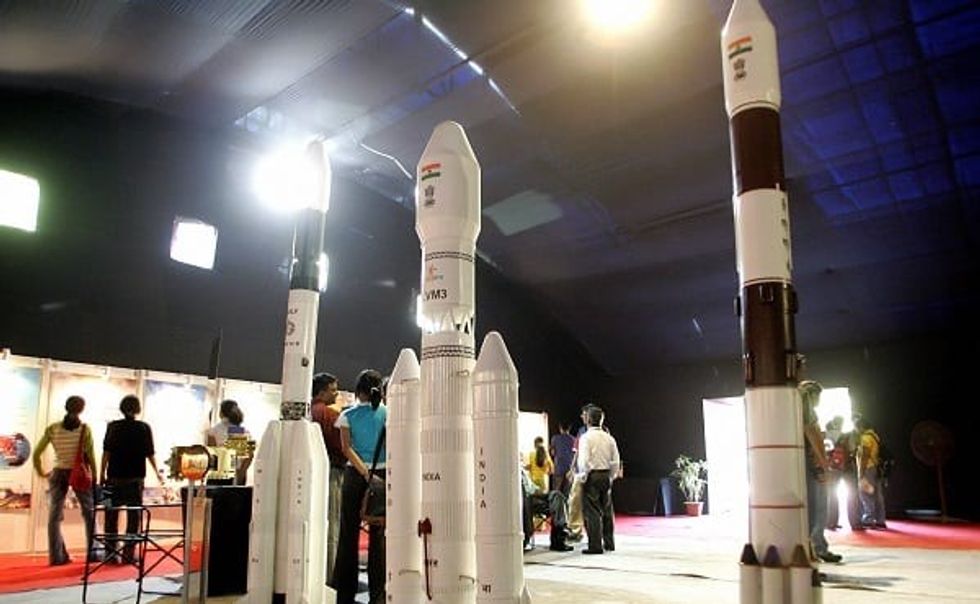 Hopes Fading As Window Of Opportunity To Relink With Lander Closing In