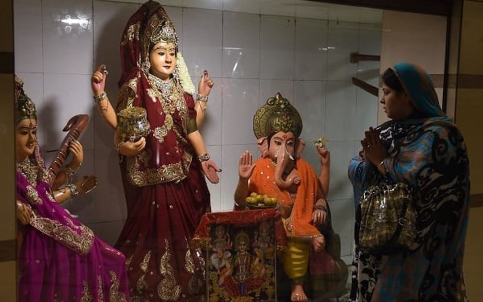 Blasphemy Accusation In Pakistan Sparks Ransacking Of Hindu Temple