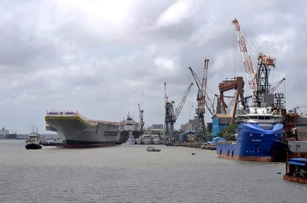 Special Team Starts Probe Into Missing Computer Hardware From Aircraft Carrier