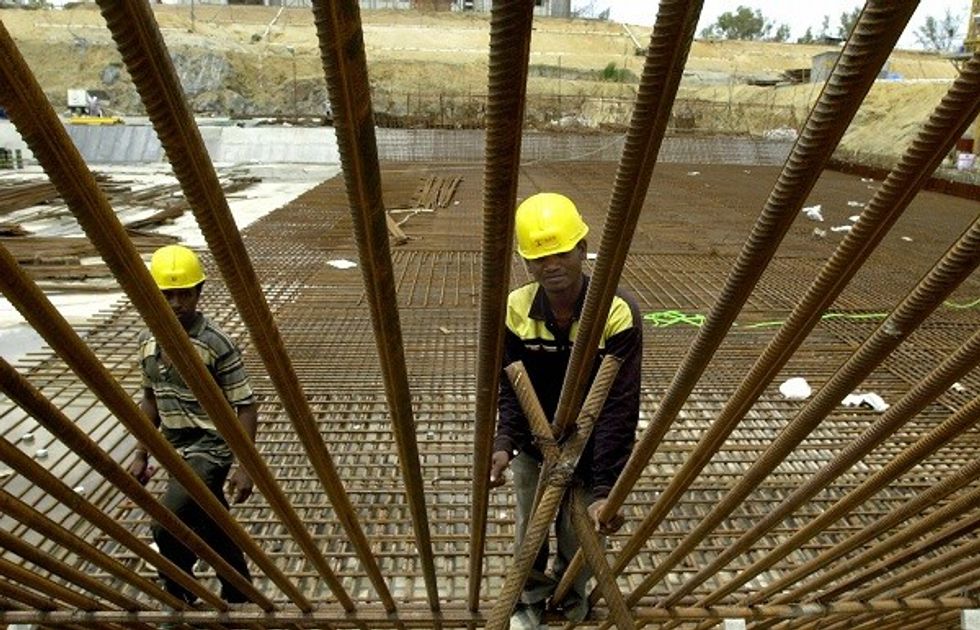 India Cuts Taxes To Revive Investment