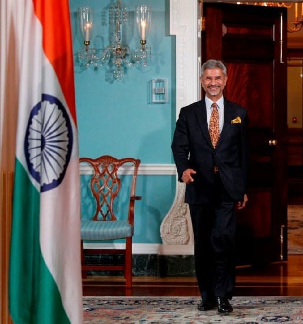 Indian foreign minister shuts US senator down on Kashmir