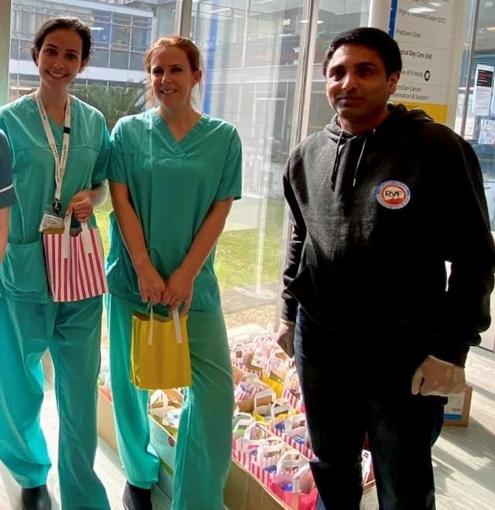 Ramgarhia Youth Forum distributes overnight kits to NHS workers in Hillingdon