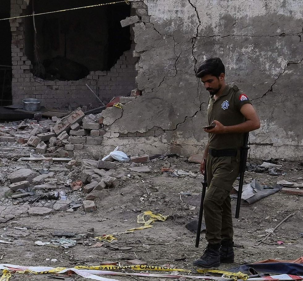 Lahore blast: 2 suspects arrested