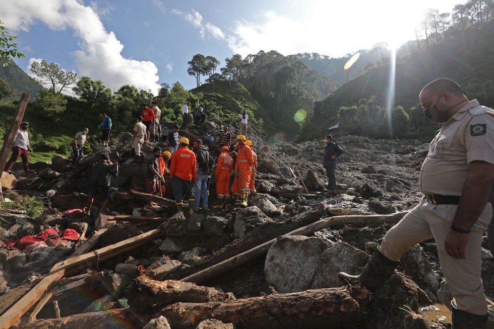 Himachal Pradesh landslide: Death toll touches 25