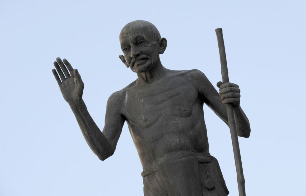 Hindu seer, who used derogatory remarks against Mahatma Gandhi, arrested