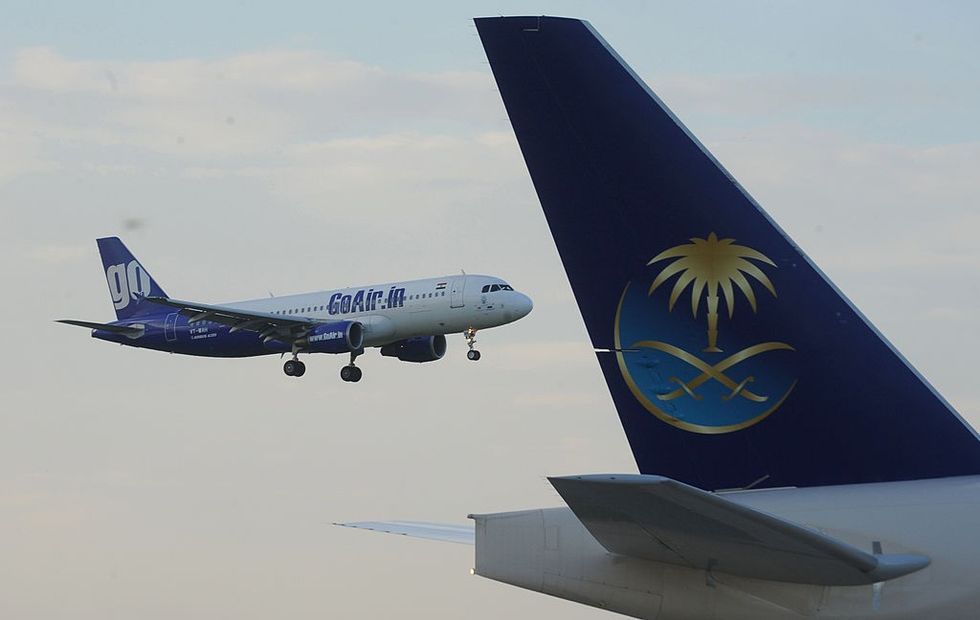 India to resume granting visas to foreign travellers