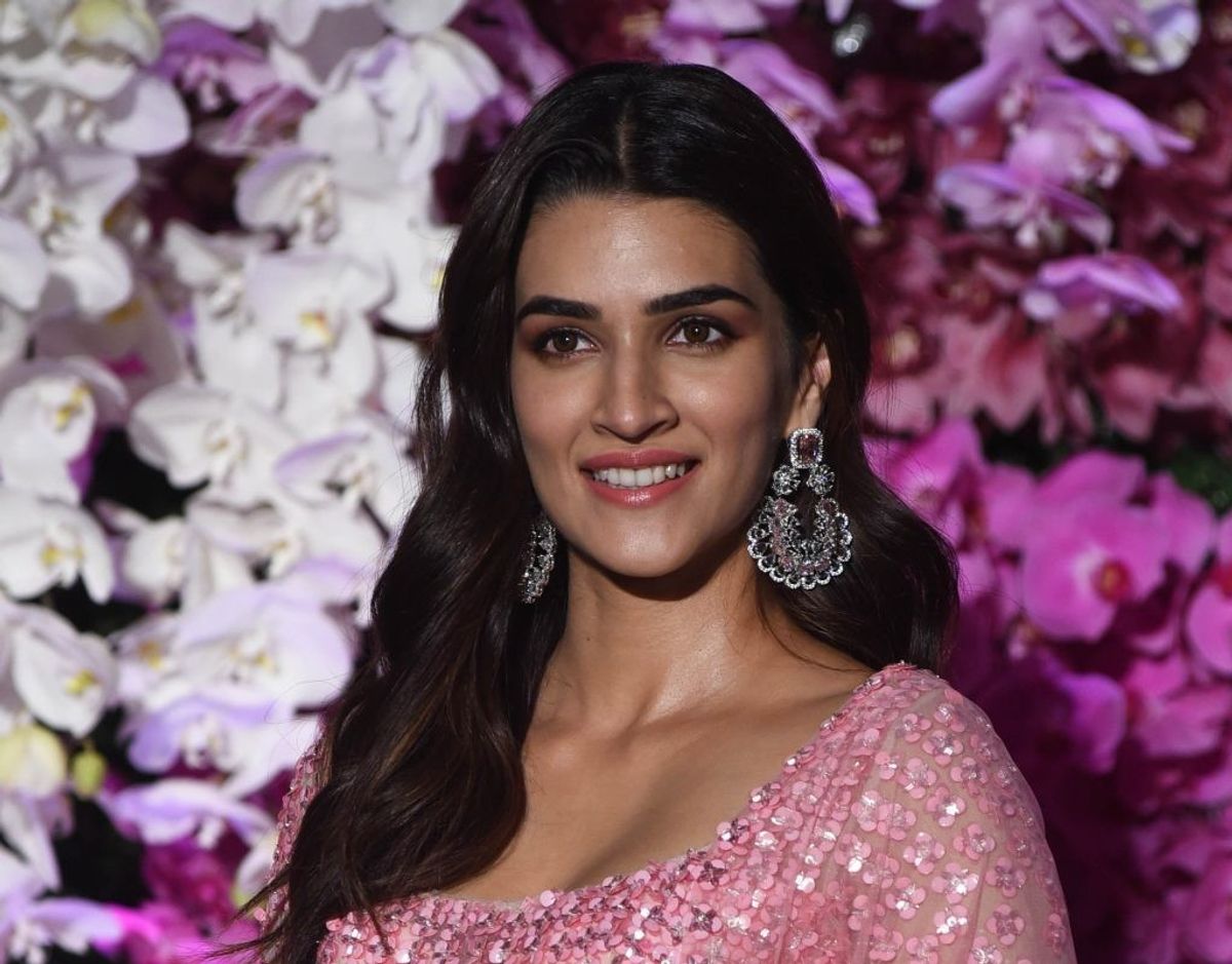 Kriti Sanon wraps up the shooting of Adipurush