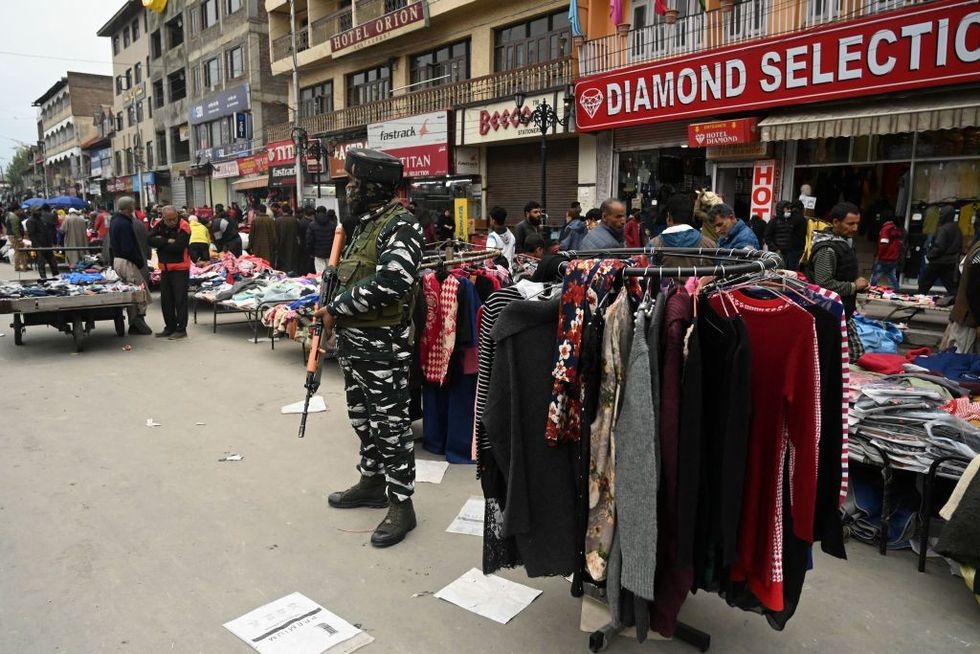 Man shot dead in Kashmir as security tightens for minister's visit