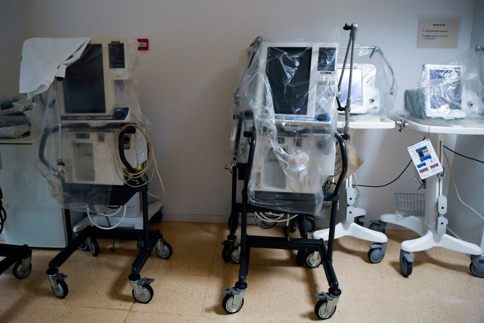 Victoria accused of not giving India promised ventilators