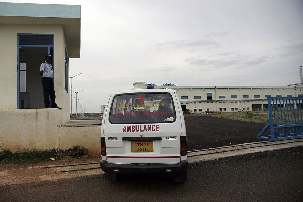Food poisoning at Foxconn's India unit triggers protest