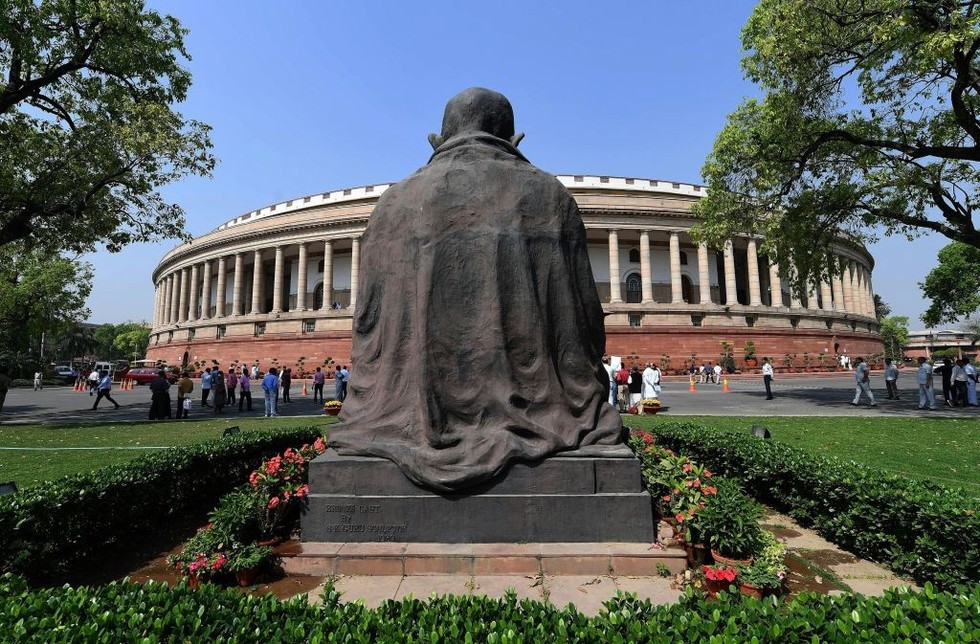 Funny politics: Indian lawmaker votes for opponent party, says he loves it